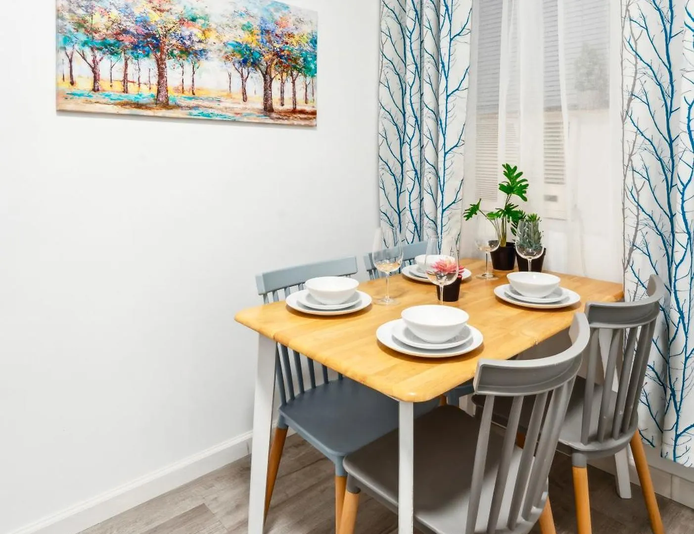 2 Bedroom Cozy Central Apartment New York