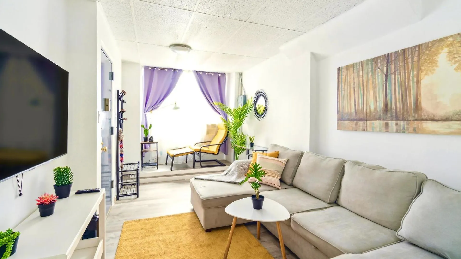 2 Bedroom Cozy Central Apartment New York