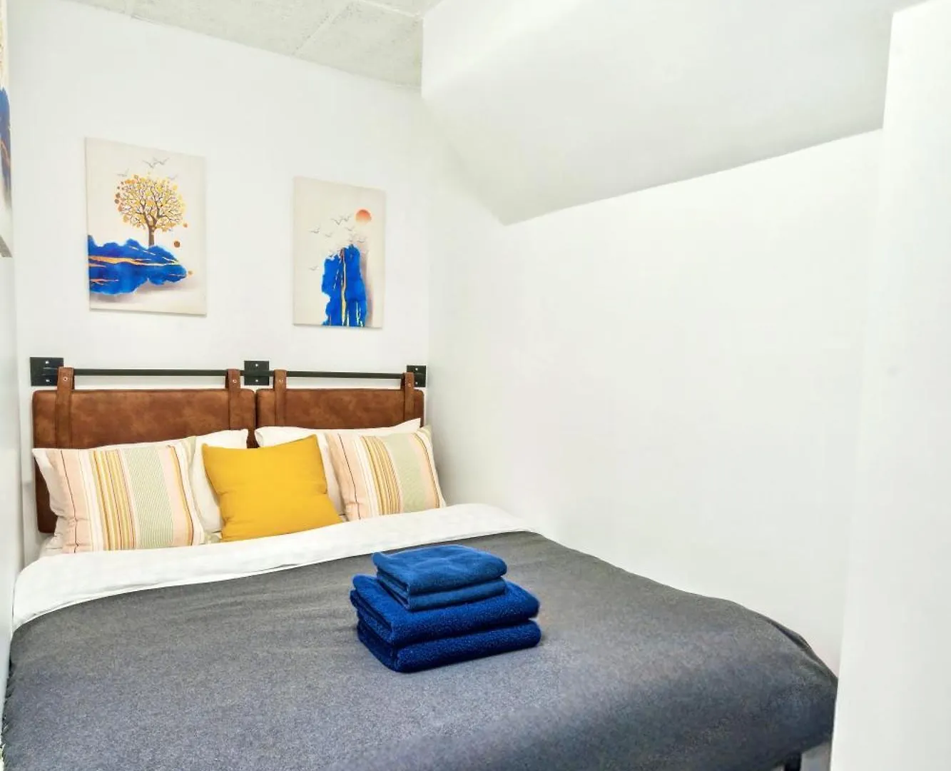 2 Bedroom Cozy Central Apartment New York